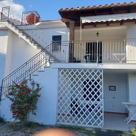 Deiana'S Apartment - Cardedu Beachside Экстерьер фото