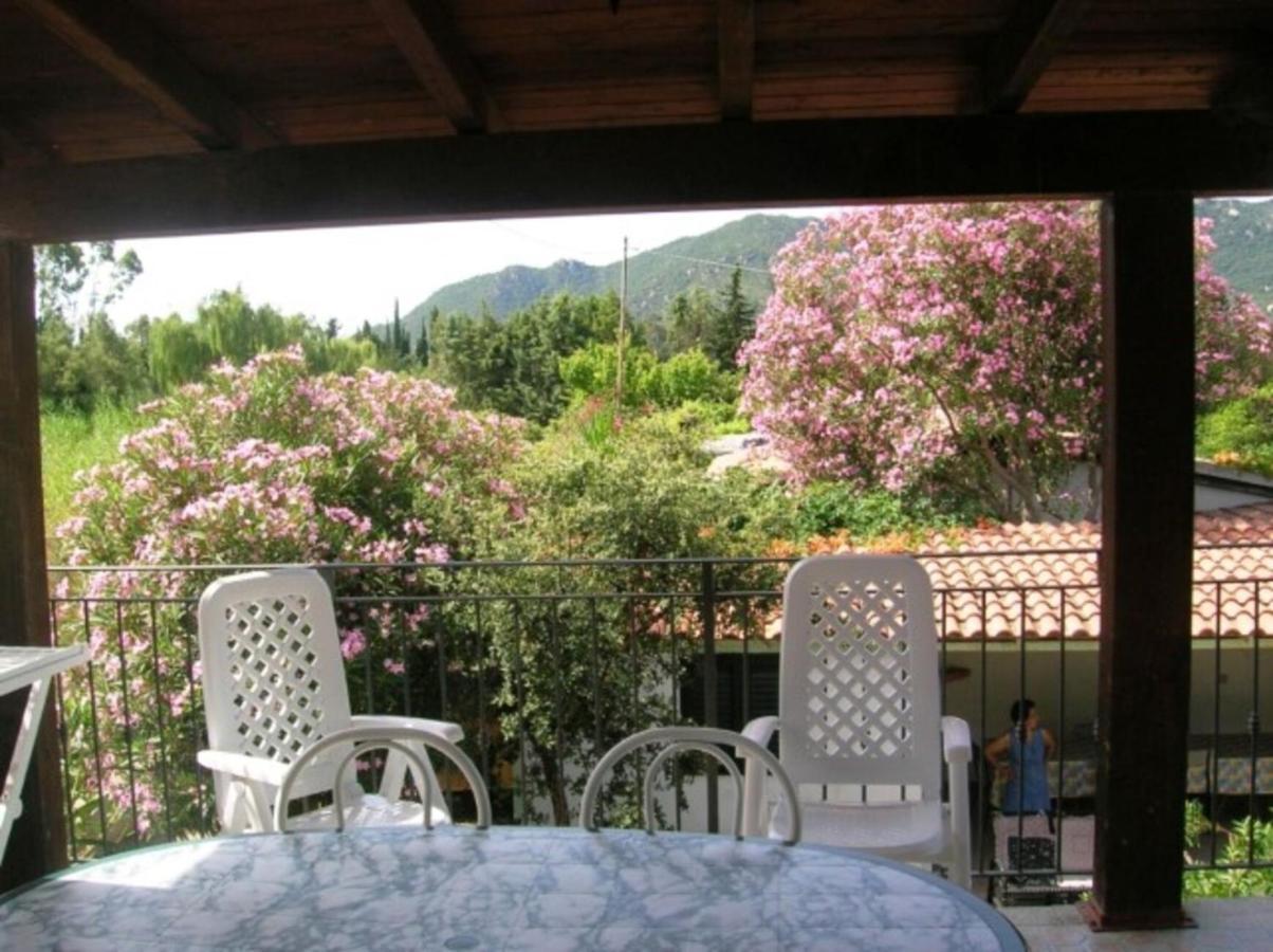 Deiana'S Apartment - Cardedu Beachside Экстерьер фото