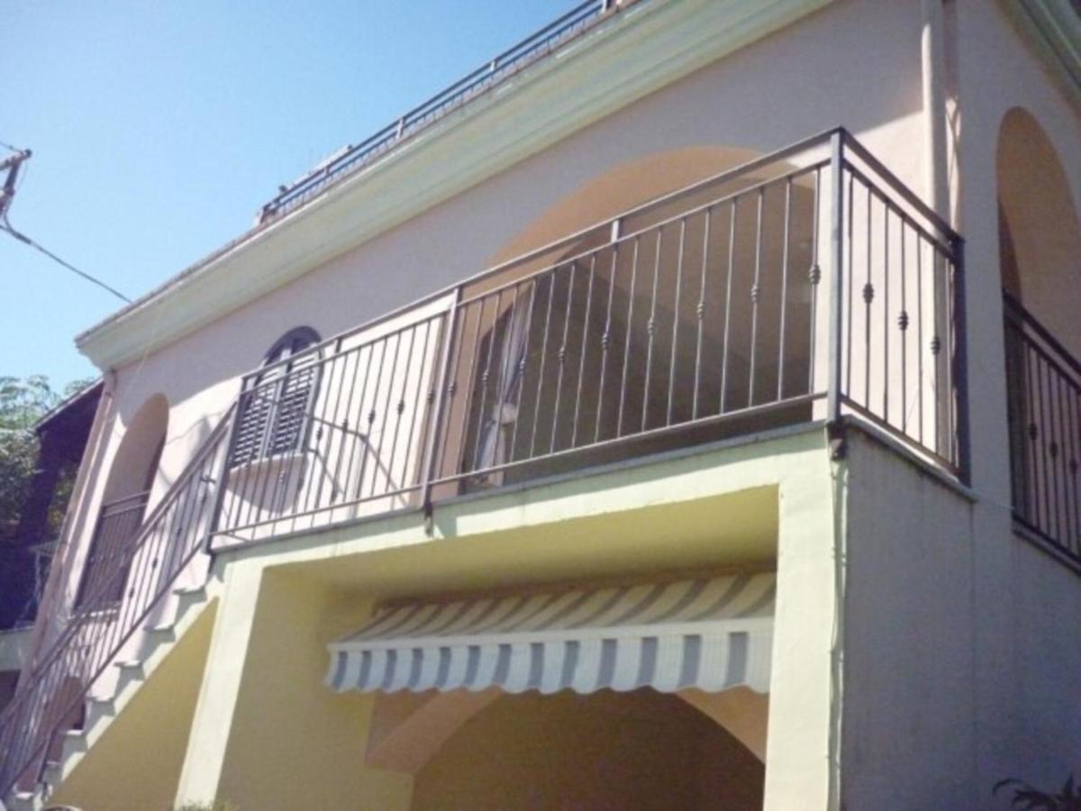 Deiana'S Apartment - Cardedu Beachside Экстерьер фото