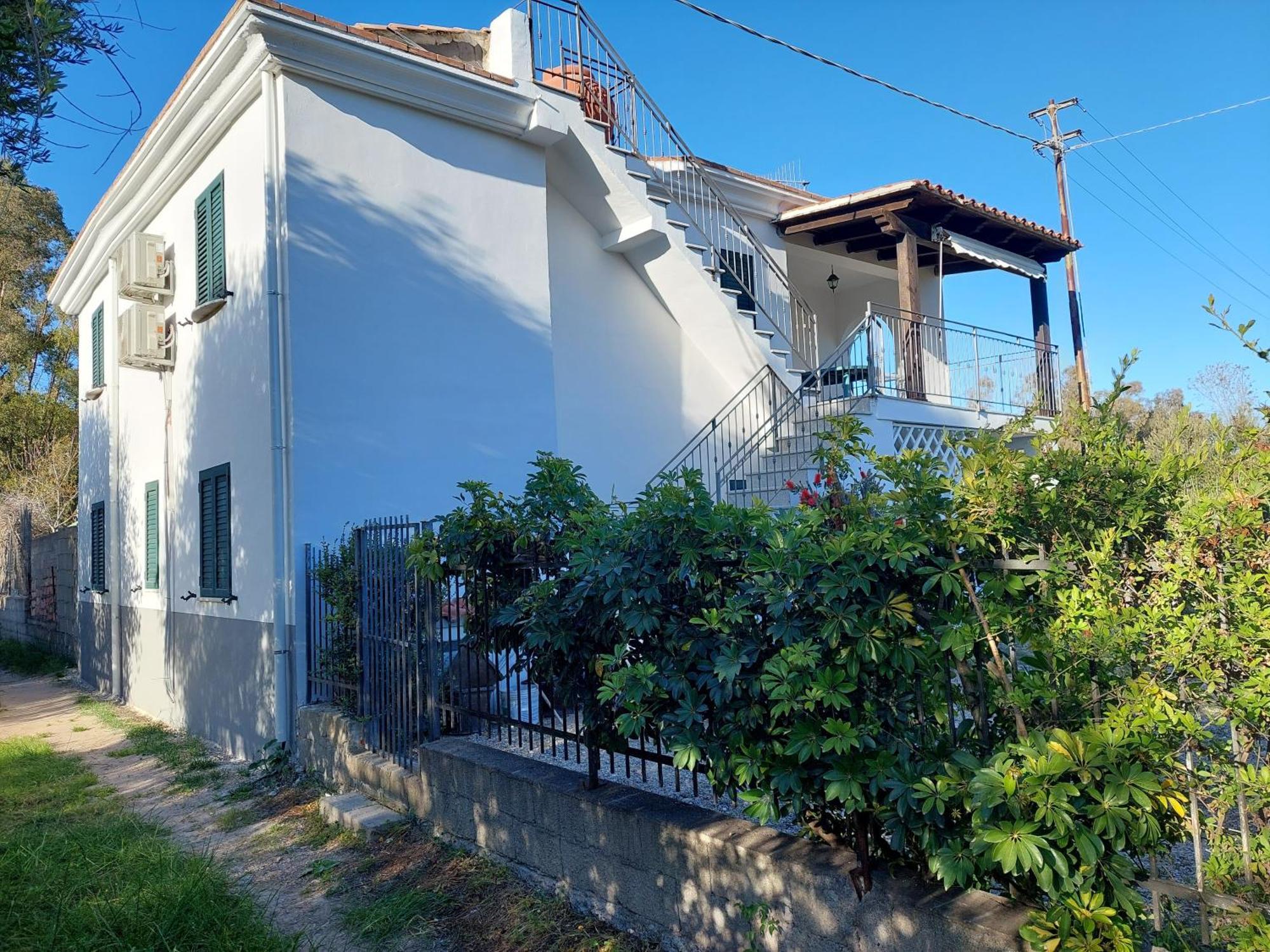 Deiana'S Apartment - Cardedu Beachside Экстерьер фото
